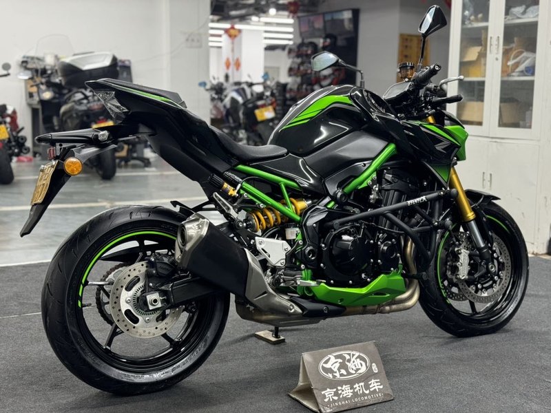 二手川崎Z900