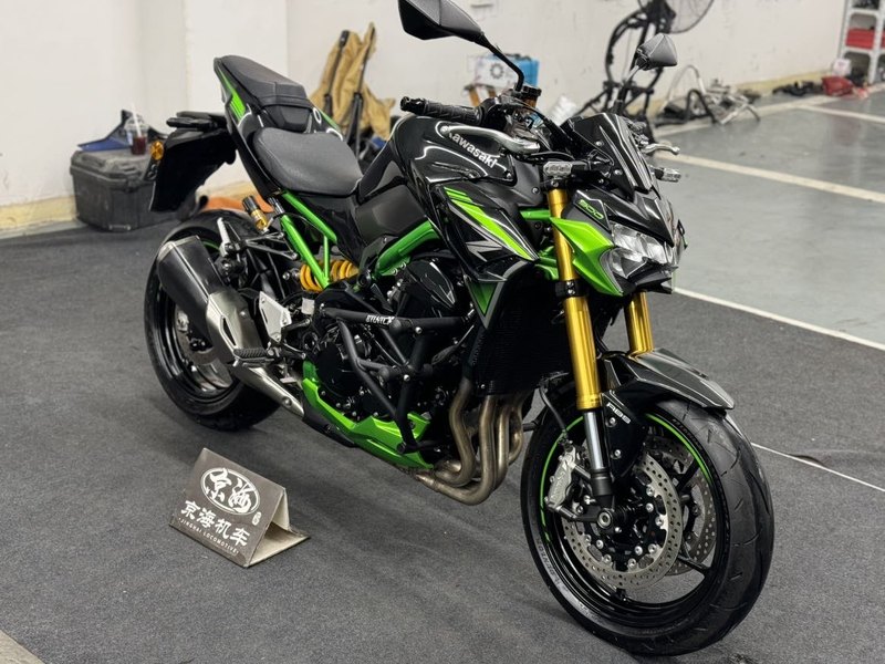 二手川崎Z900