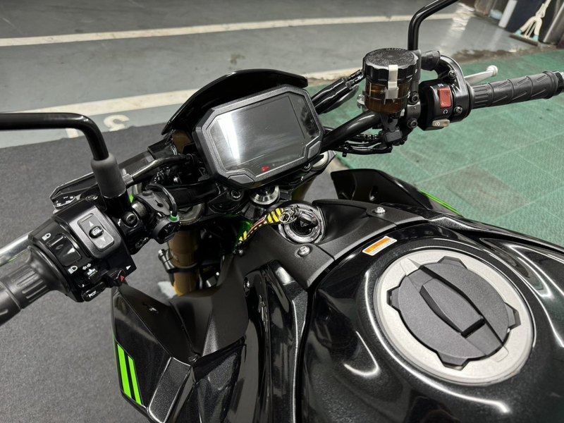 二手川崎Z900
