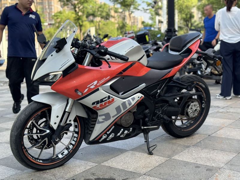 二手QJMOTOR赛250
