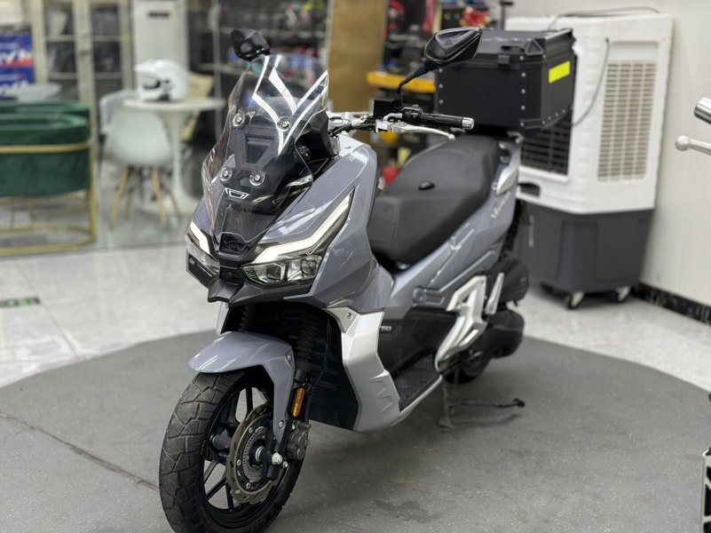 二手大阳V锐 ADV150