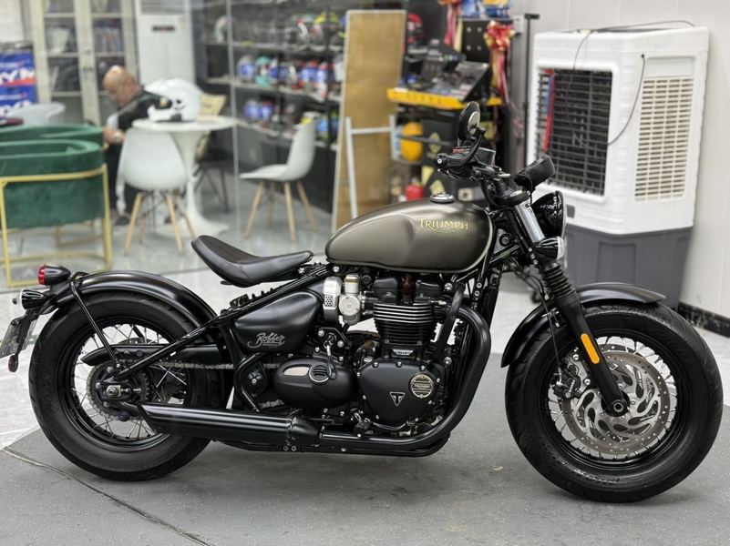 二手凯旋Bonneville Bobber
