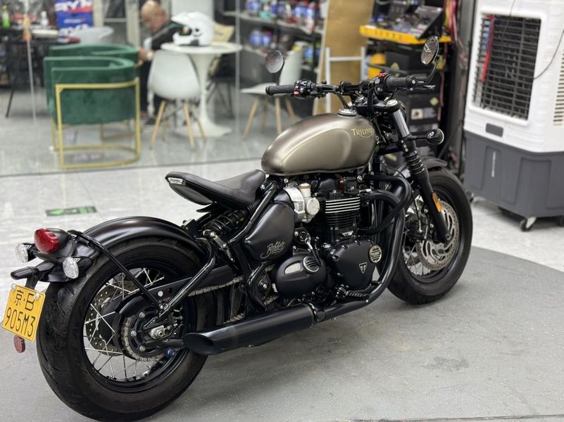 二手凯旋Bonneville Bobber