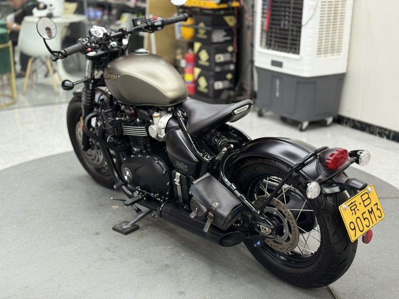 二手凯旋Bonneville Bobber