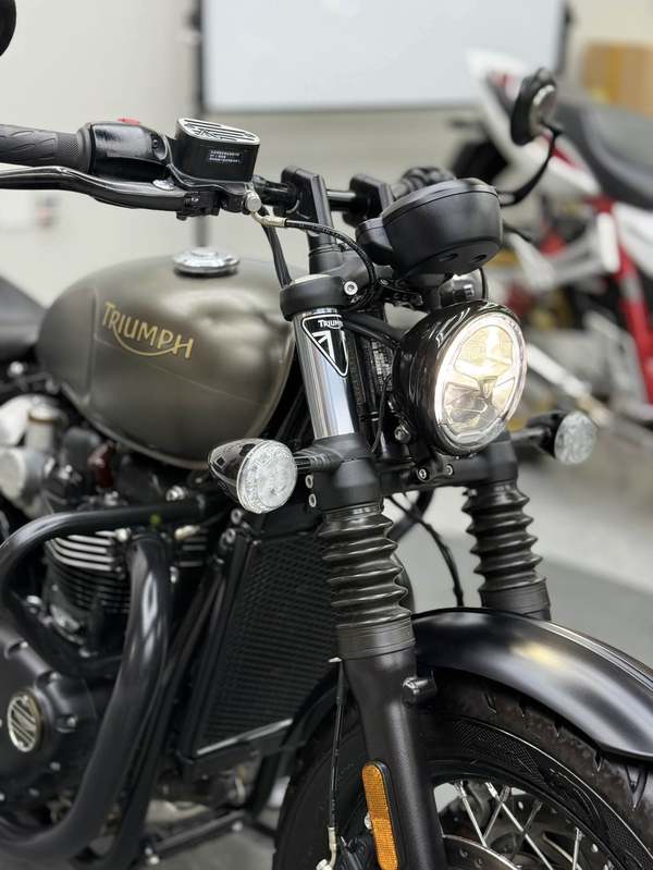 二手凯旋Bonneville Bobber