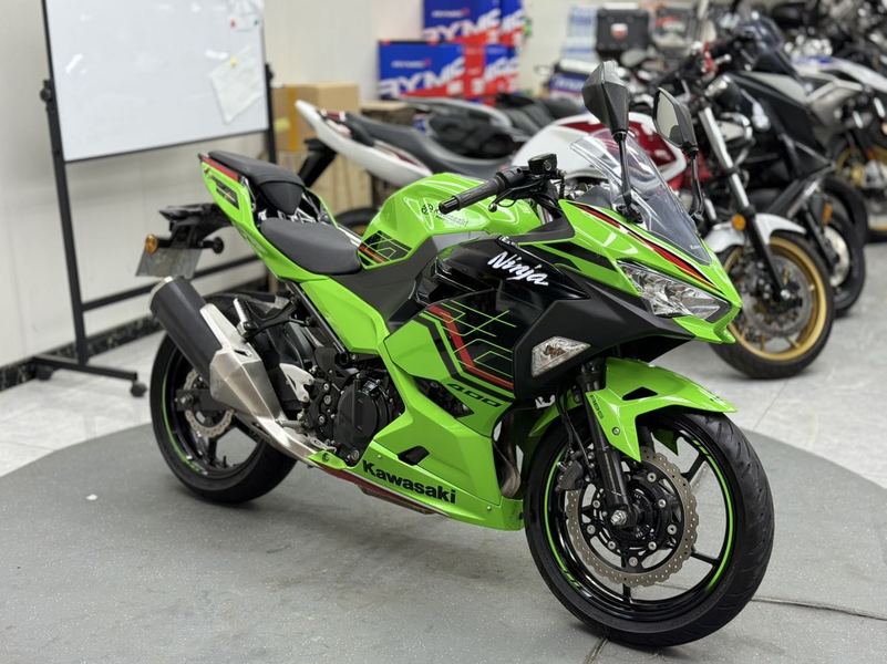 二手川崎Ninja 400