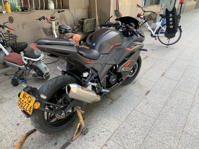 二手喜力蛟龙200