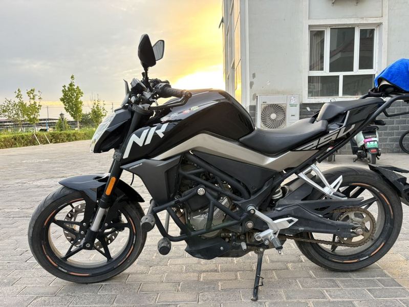 二手春风250NK