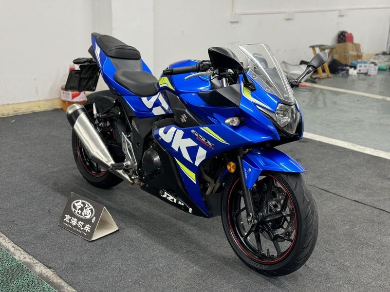 二手豪爵铃木GSX250R