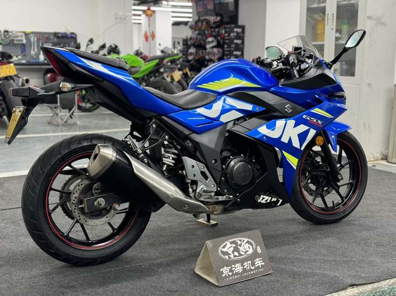 二手豪爵铃木GSX250R