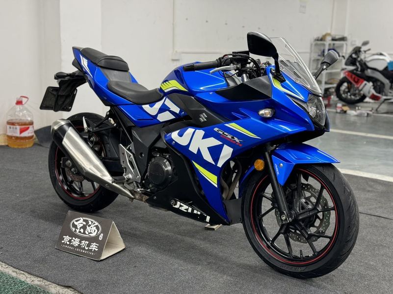 二手豪爵铃木GSX250R