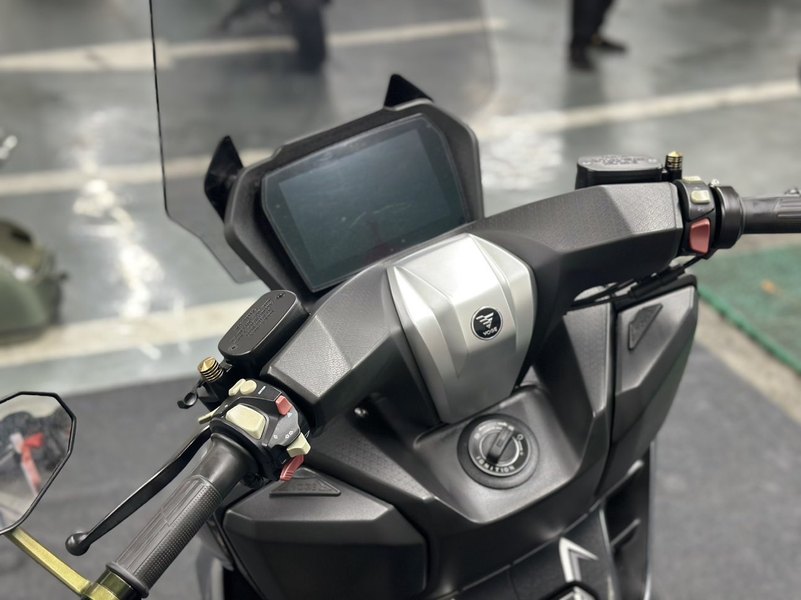 二手无极SR250GT