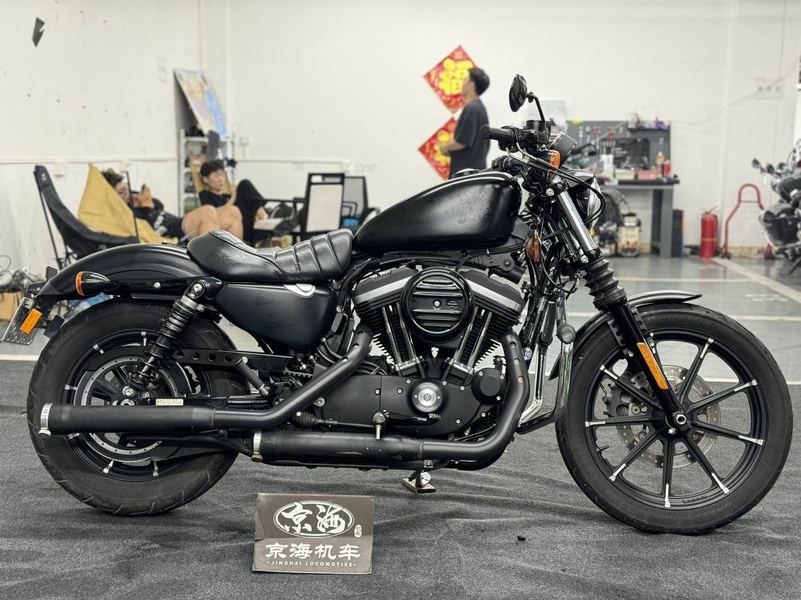 二手哈雷戴维森Iron883 硬汉