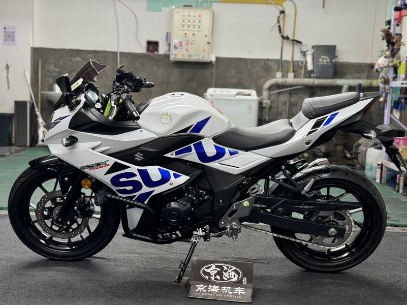 二手豪爵铃木GSX250R