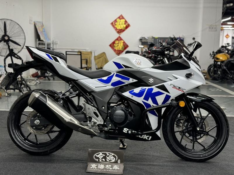 二手豪爵铃木GSX250R