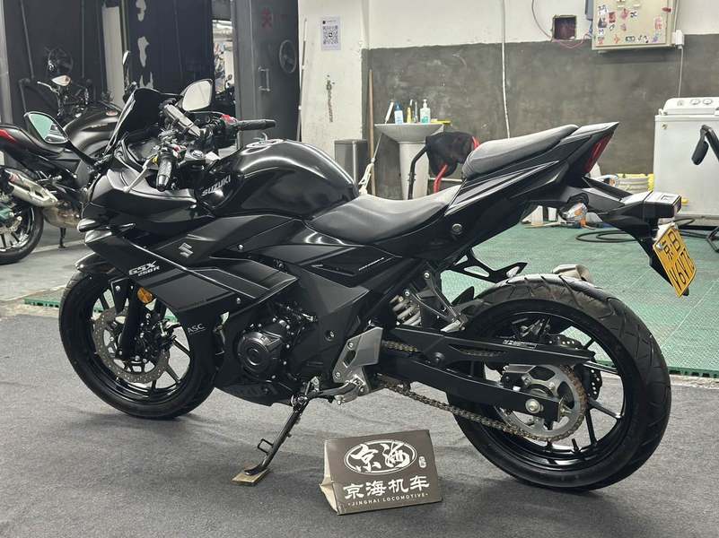 二手豪爵铃木GSX250R