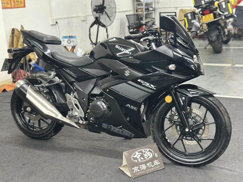 二手豪爵铃木GSX250R