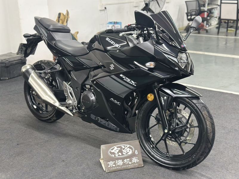 二手豪爵铃木GSX250R