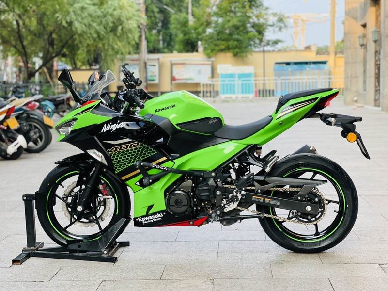 二手川崎Ninja 400