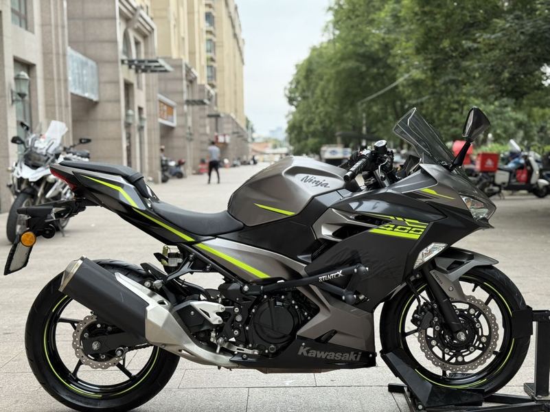 二手川崎Ninja 400