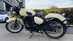 二手贝纳利帝国 imperiale 400