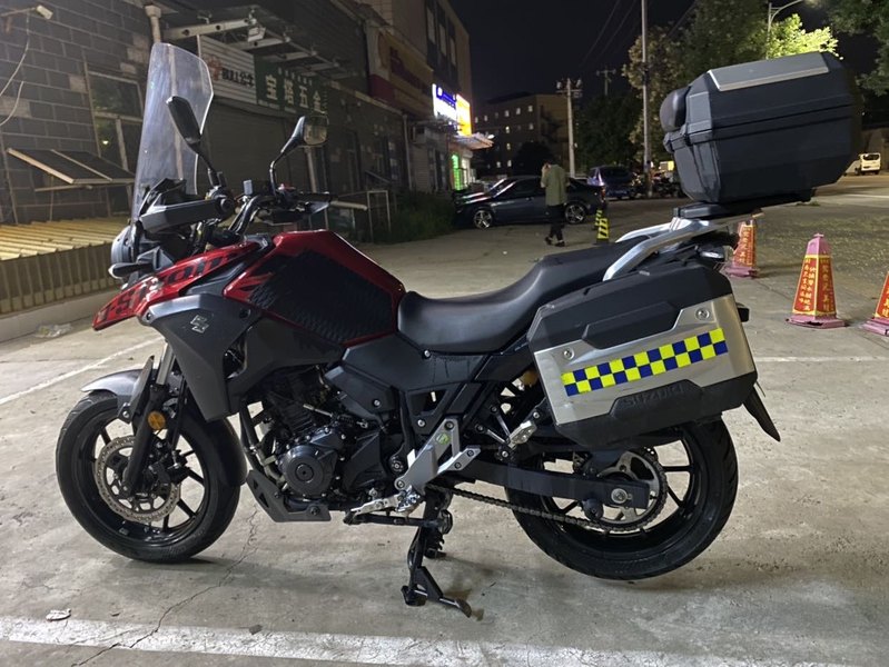 二手豪爵铃木DL250