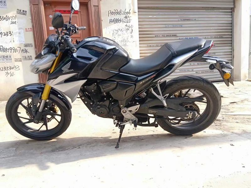 二手五羊本田CB190R 暴锋眼