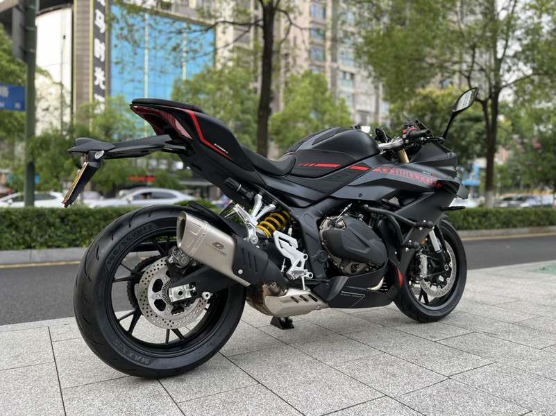 二手QJMOTOR赛600