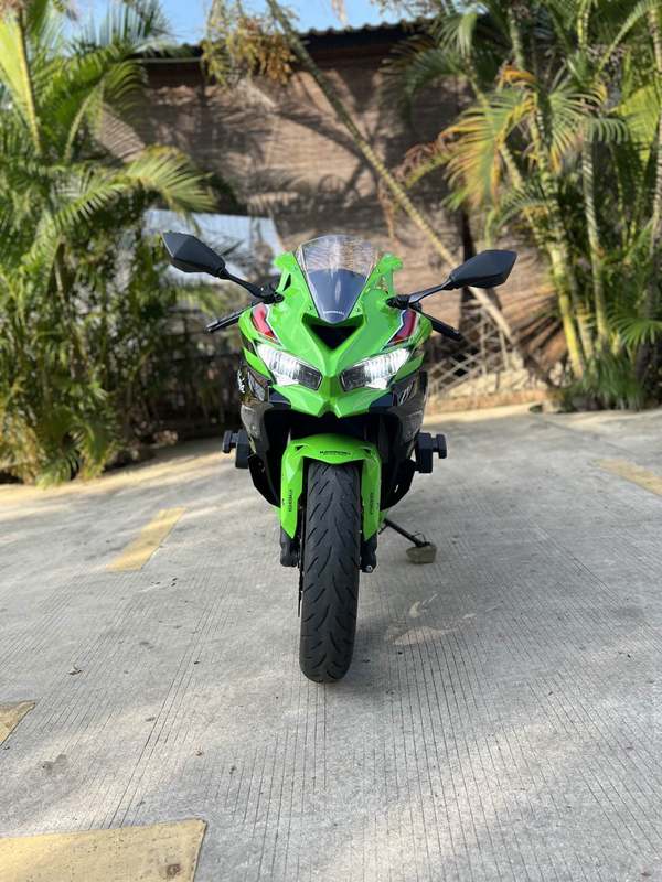 二手川崎ZX-4R