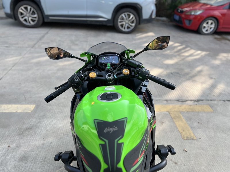 二手川崎ZX-4R