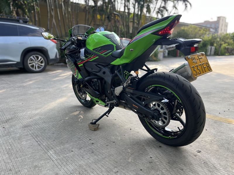 二手川崎ZX-4R