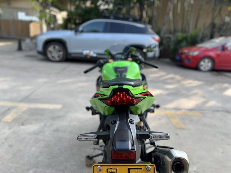 二手川崎ZX-4R
