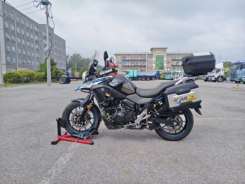 二手豪爵铃木DL250