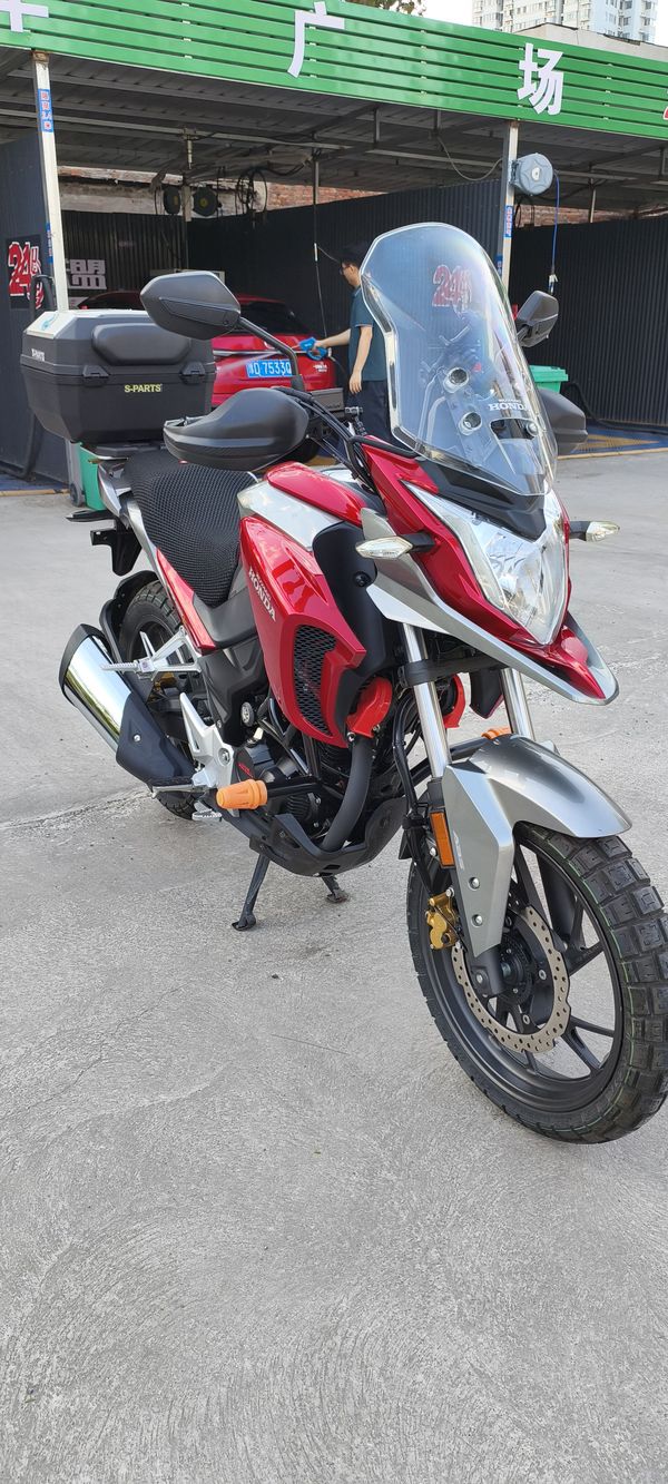 二手五羊本田猛鸷 CB190X
