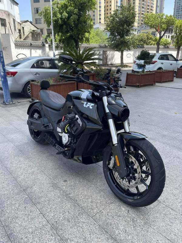 二手奔达LFC700 燎