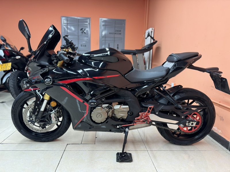 二手QJMOTOR赛600