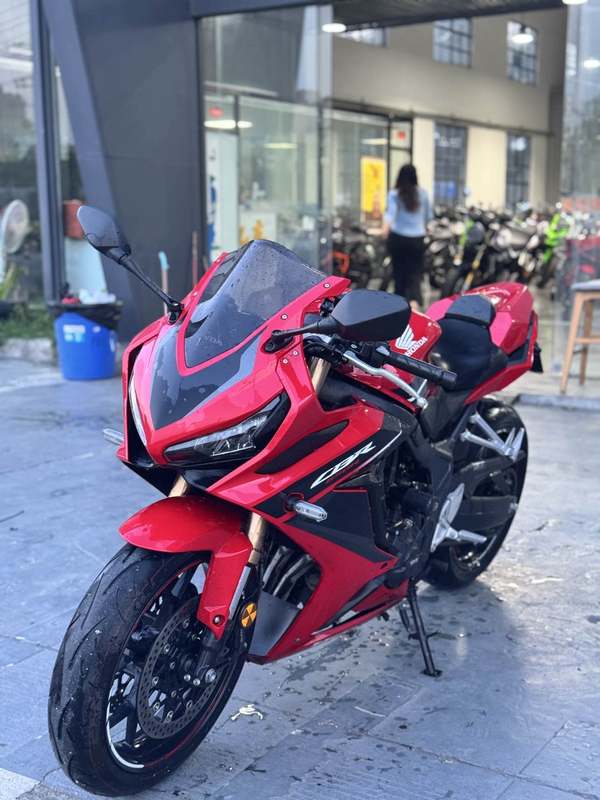 二手本田CBR650R