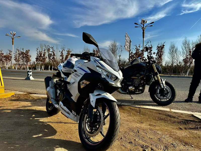 二手川崎Ninja 400