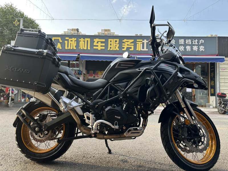 二手贝纳利TRK552