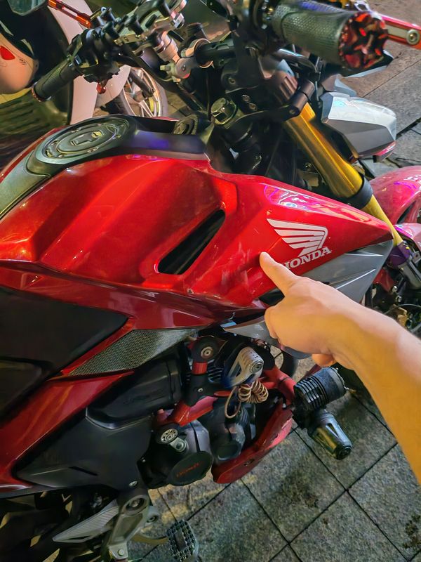 二手五羊本田CB190R 暴锋眼
