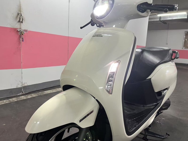 二手新大洲本田NS125LA