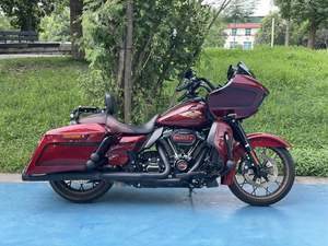 二手哈雷戴维森公路滑翔 Road Glide