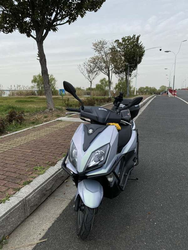 二手济南铃木UY125