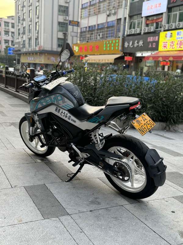 二手春风250NK