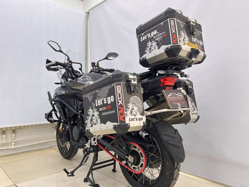 二手贝纳利金鹏 TRK502
