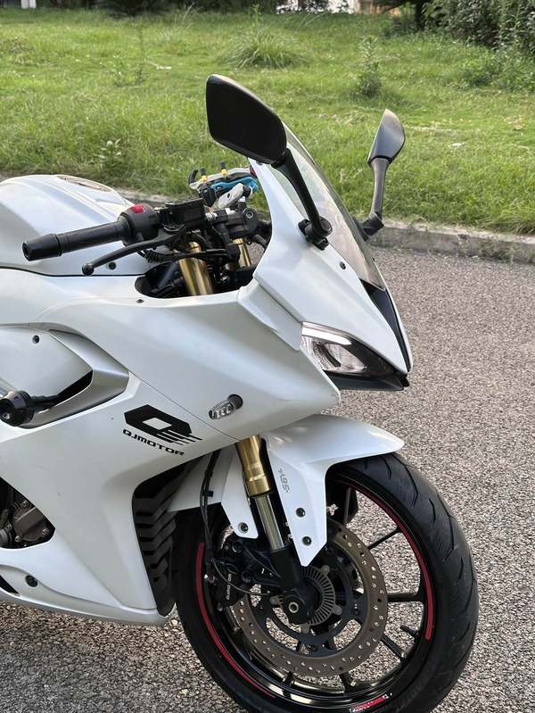 二手QJMOTOR赛250