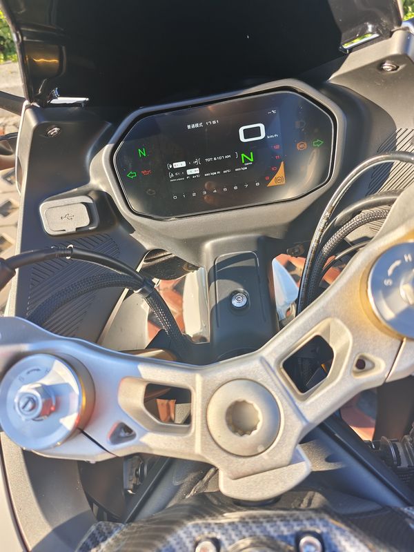 二手QJMOTOR赛550S