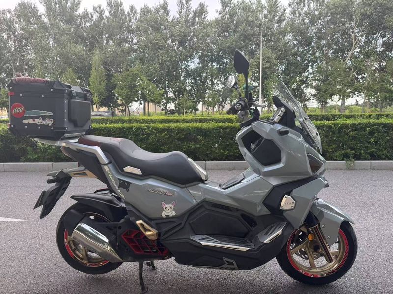 二手三阳哈士奇 Husky ADV150