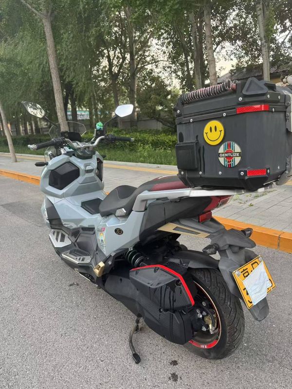 二手三阳哈士奇 Husky ADV150