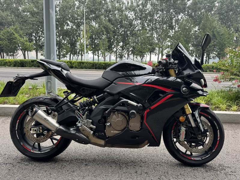 二手QJMOTOR赛600
